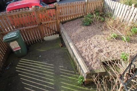 2 bedroom house to rent, Argie Road, Leeds