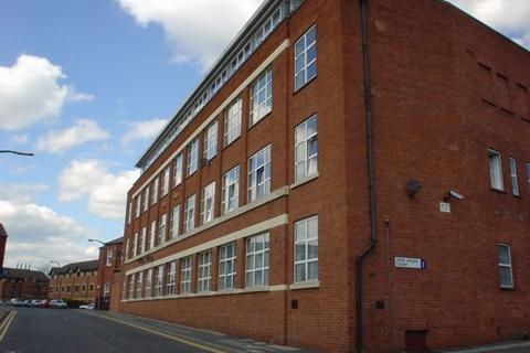 2 bedroom house to rent, Dene House Court, Leeds