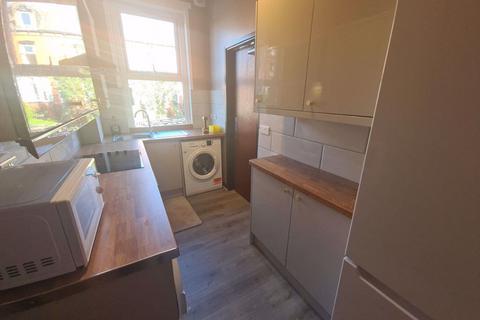 5 bedroom house to rent, Brudenell Street, Leeds