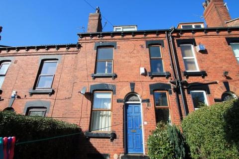 2 bedroom house to rent, Haddon Place, Leeds