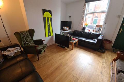 4 bedroom house to rent, Kelsall Road, Leeds