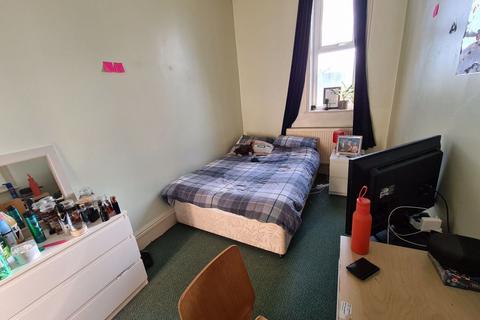 undefined, Moorland Road, Leeds