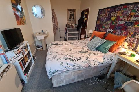undefined, Moorland Road, Leeds