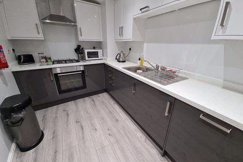 3 bedroom house to rent, Hyde Park, Leeds