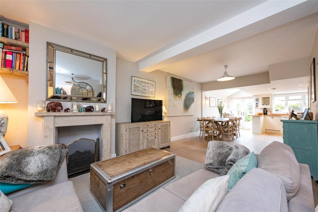 Peach Road, London, W10 2 bed terraced house £925,000