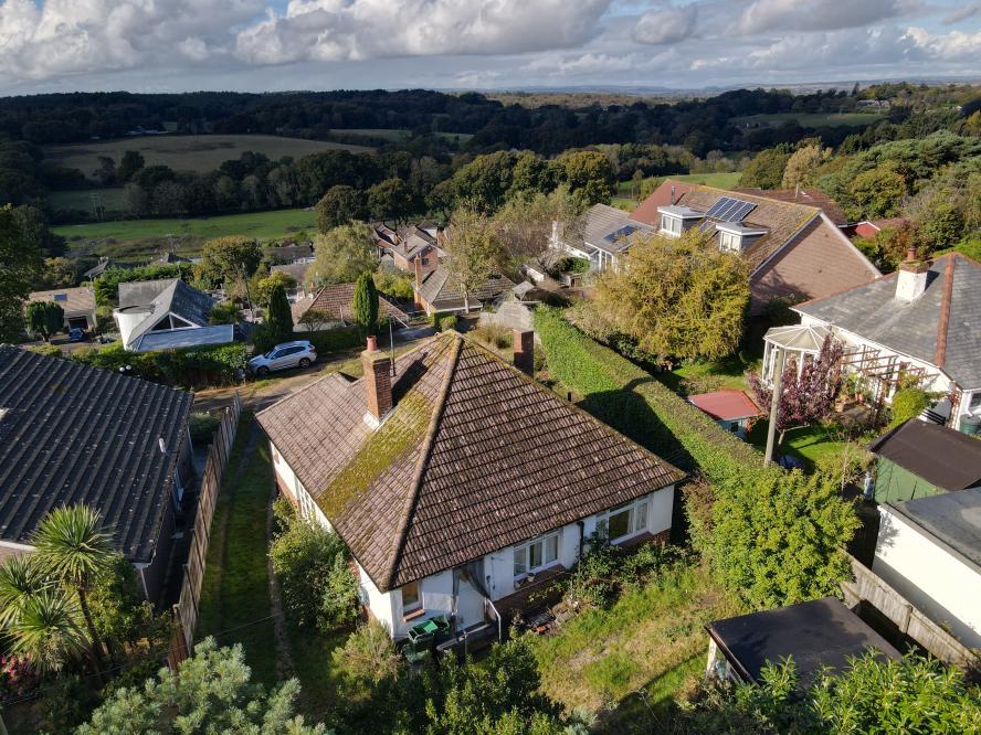 Corfe View Road, Corfe Mullen, BH21 3LY 3 bed detached bungalow £385,000