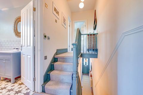 2 Avenue Terrace, Westcliff-on-sea, SS0 7PL