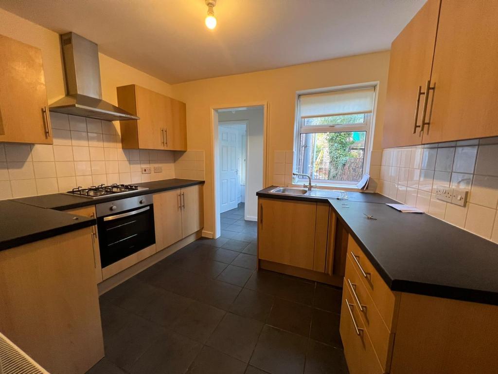 25 Crown Street,Morriston,Swansea 2 bed terraced house to rent £825