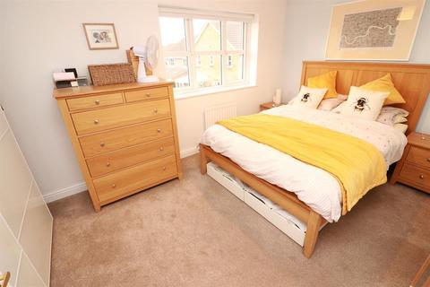 11 Coopers Drive, Yate, Bristol, BS37 7XZ
