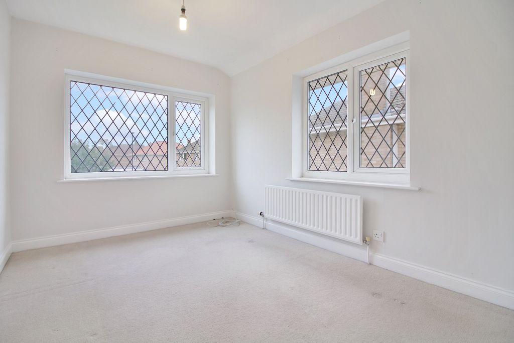 Bedroom 2 (Double)