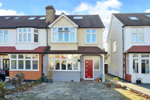 86 Braemar Road, Worcester Park, KT4 8SW
