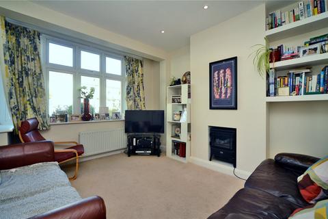 86 Braemar Road, Worcester Park, KT4 8SW