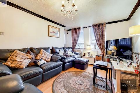 99 Burr Close, London, E1W 1ND