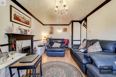 99 Burr Close, London, E1W 1ND