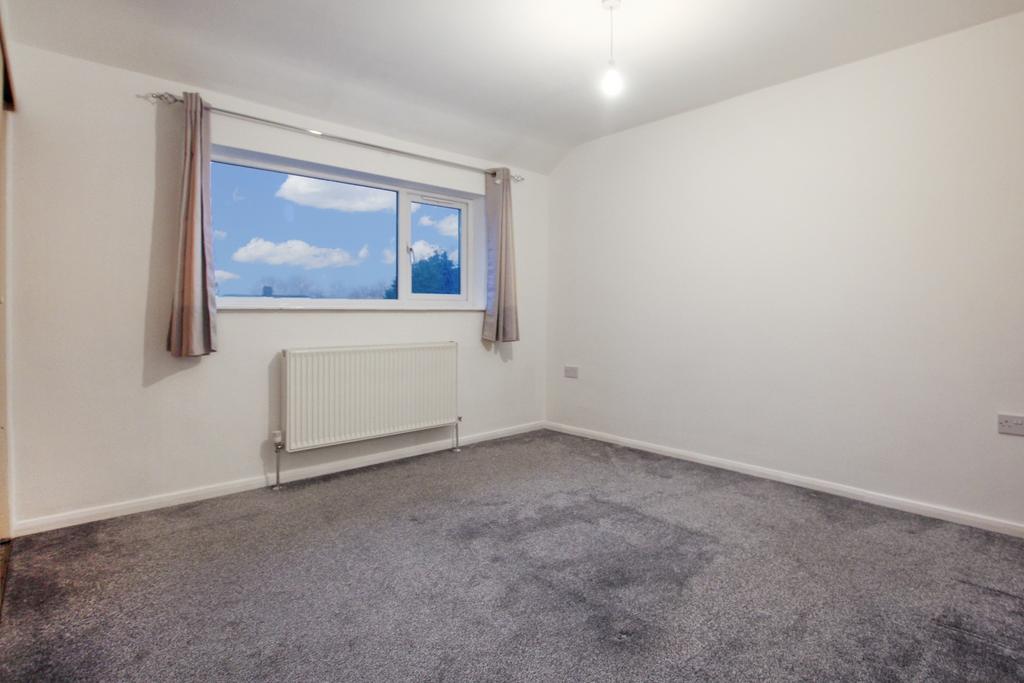St Albans AL3 2 bed apartment to rent £1,400 pcm (£323 pw)