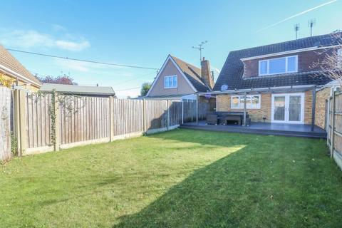 9a Greensward Lane, Hockley, SS5 5HD