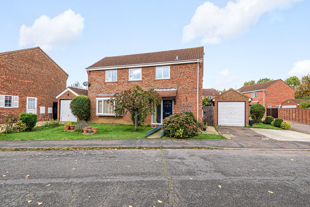 Kipling Way, Stowmarket 4 bed detached house £330,000