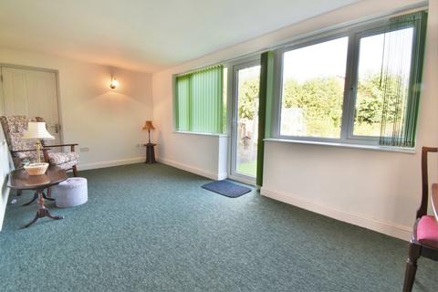 26 Brookside Road, Barton Under Needwood, Burton-on-trent, DE13 8JW