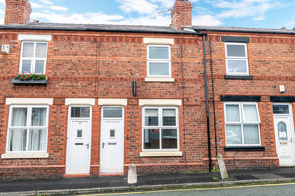 Chapel Lane, Stockton Heath, Warrington 2 bed terraced house £195,000