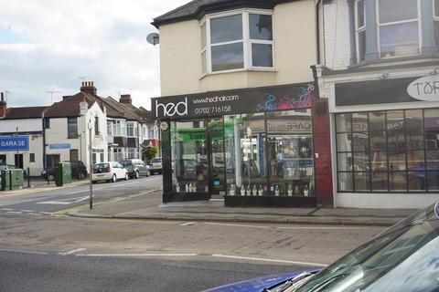 Retail property (high street) to rent - LEIGH ROAD, LEIGH ON SEA