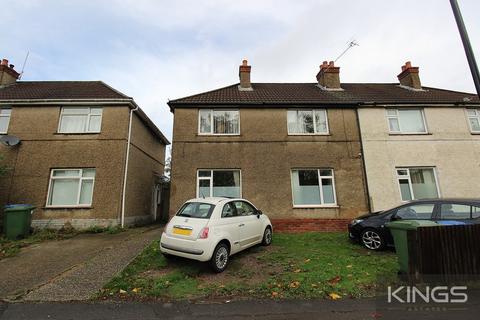 5 bedroom semi-detached house to rent, Burgess Road