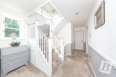 8 Juniper Drive, South Ockendon, RM15 6TW