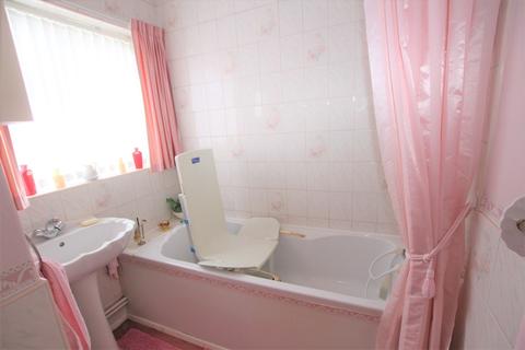 8 Hayward Close, Crayford, Dartford, DA1 4DA