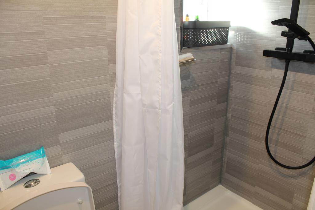 Downstairs shower room