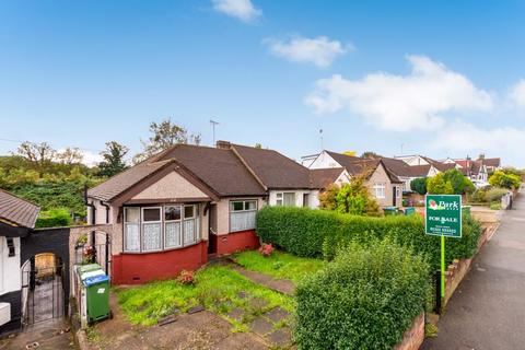 64 Eversley Avenue, Bexleyheath, DA7 6RB