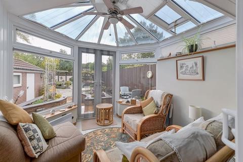27 Cavendish Drive, Tunbridge Wells, TN2 5DU