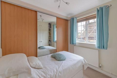 27 Cavendish Drive, Tunbridge Wells, TN2 5DU