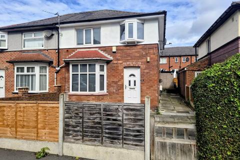 3 bedroom semi-detached house to rent, Brudenell Road, Leeds