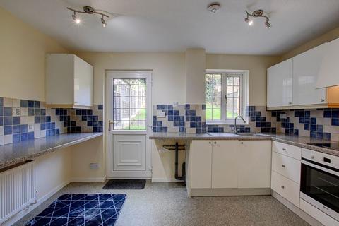 28 Easenhall Lane, Redditch, B98 0BJ