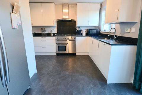 6 Lune Way, Bingham, Nottingham, NG13 8YX