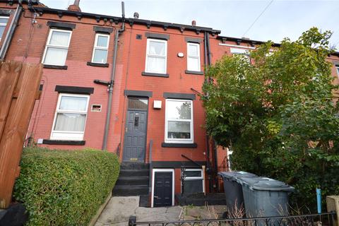 80 Harlech Road, Leeds, LS11 7DG
