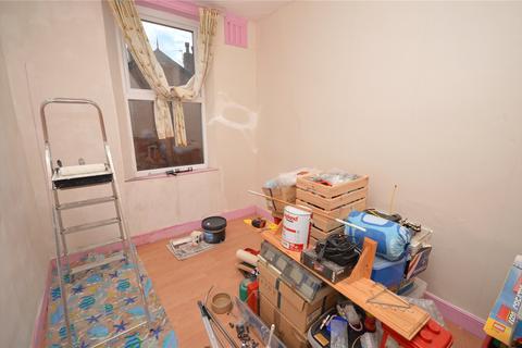 80 Harlech Road, Leeds, LS11 7DG