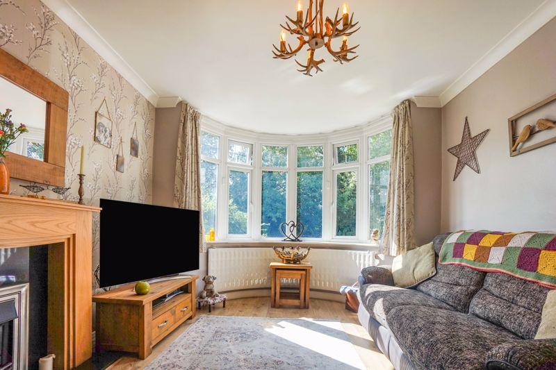 Woodcroft Avenue, Tipton 3 bed detached house £300,000