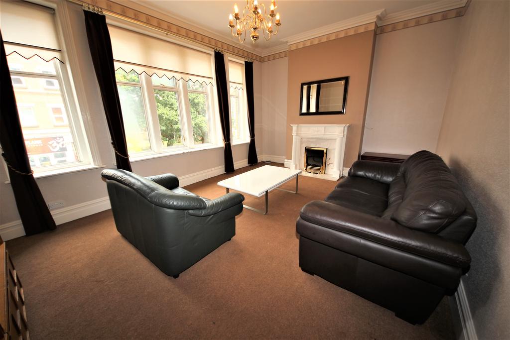 Wimborne Road, Winton Banks, Bournemouth 5 bed £2,100 pcm