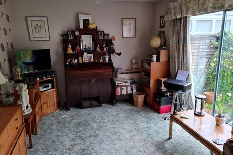 8 Beverley Croft, Birmingham, B23 7NT