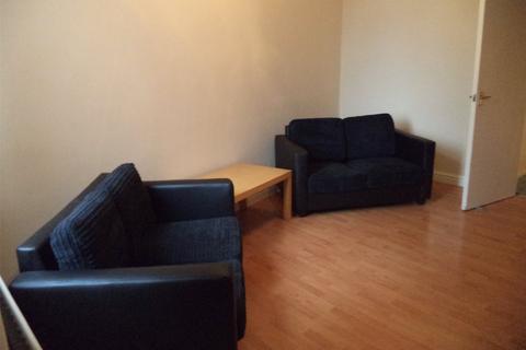 3 bedroom flat to rent, Wolseley Gardens , Jesmond Vale ,