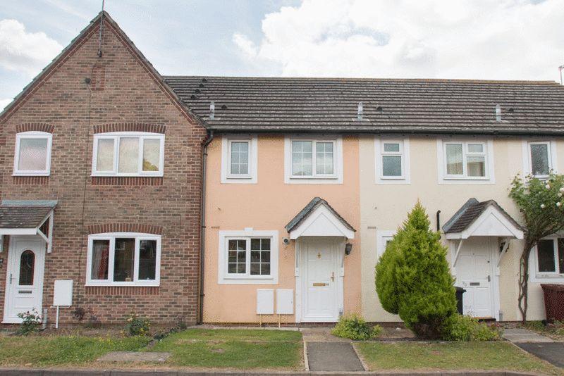 Churchwood Drive, Tangmere, Chichester 2 bed terraced house £995 pcm