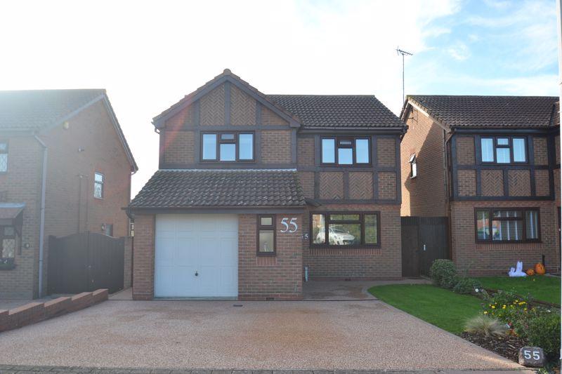 Salmon Crescent, Minster 4 bed detached house £385,000