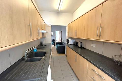5 bedroom house share to rent, 16 Stalker Lees Road, Ecclesall