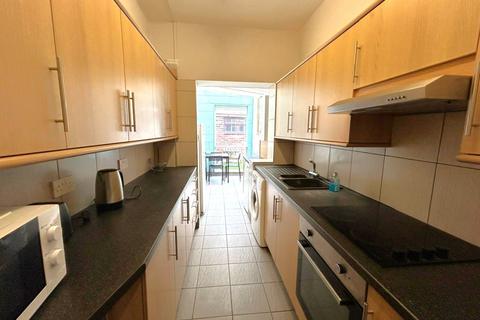 5 bedroom house share to rent, 16 Stalker Lees Road, Ecclesall