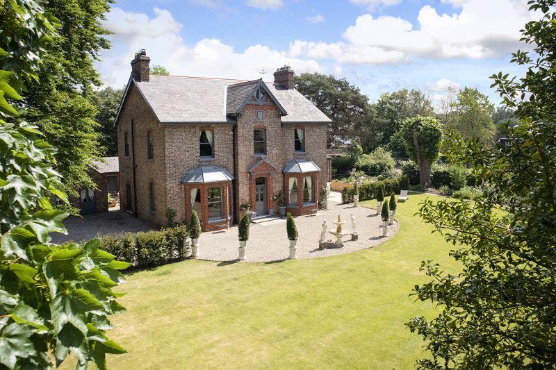 The Grange, Helperby, North Yorkshire 7 bed detached house - £1,250,000