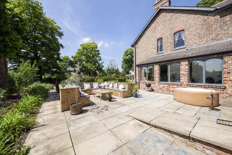 Garden Terrace