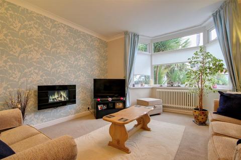 102 Ancaster Avenue, Hull, HU5 4QS