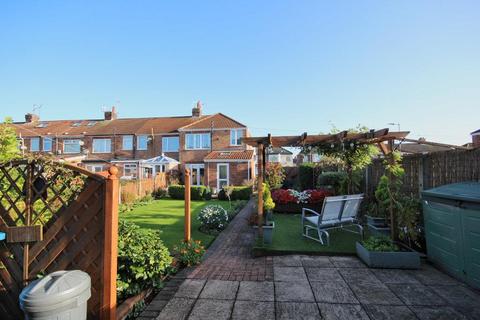 102 Ancaster Avenue, Hull, HU5 4QS