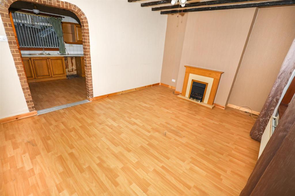 Bighty Avenue, Glenrothes 3 bed end of terrace house £88,000