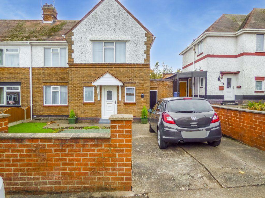 Welbeck Road, Long Eaton, NG10 4GQ 3 bed semidetached house £895 pcm